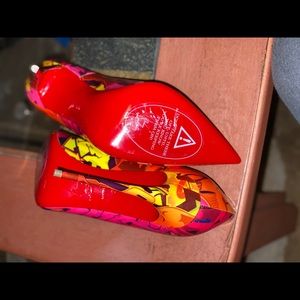 Christian Louboutin So Kate